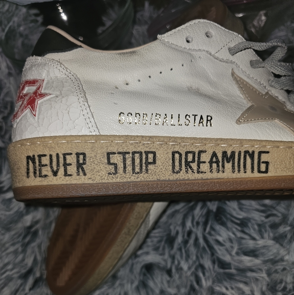 Golden Goose Men's sz 43 IT - Ballstar (new)
